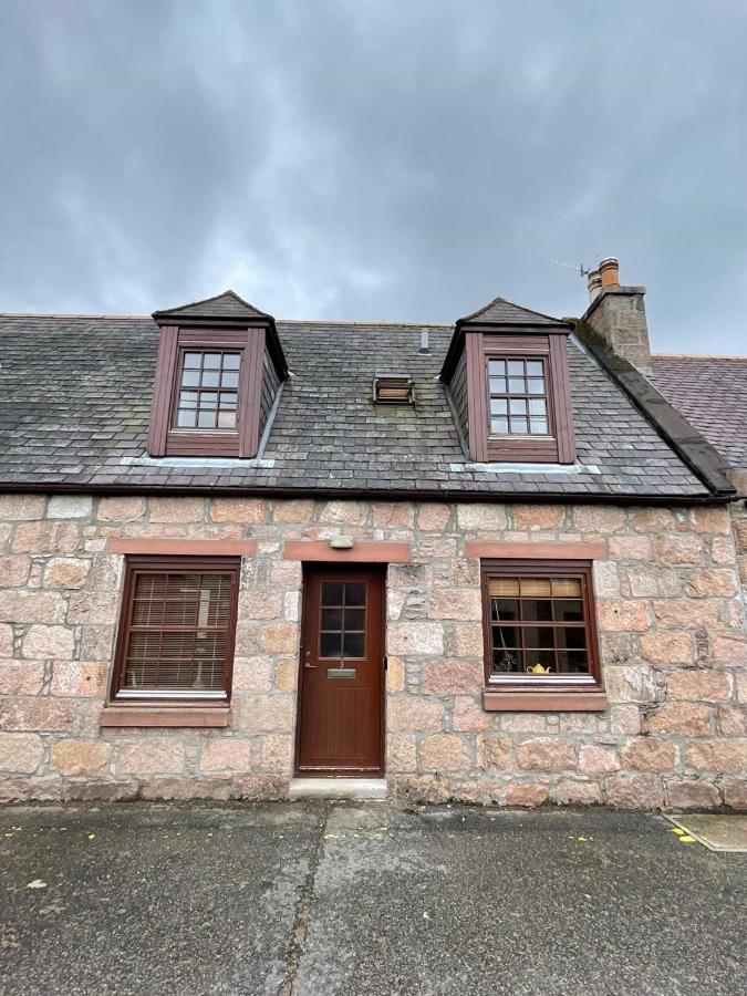 Lovely And Spacious 2Bd Holiday Retreat Ballater Exteriör bild